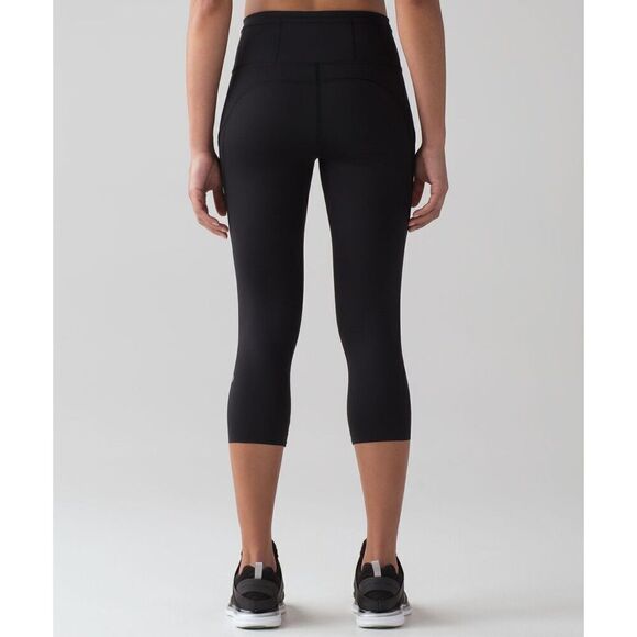 Lululemon Pants - Lululemon Fast Free Cropped Leggings Black Sz 6, 19” Inseam